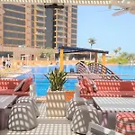 Palm Jumeirah 1Br Luxurious & Gorgeous View