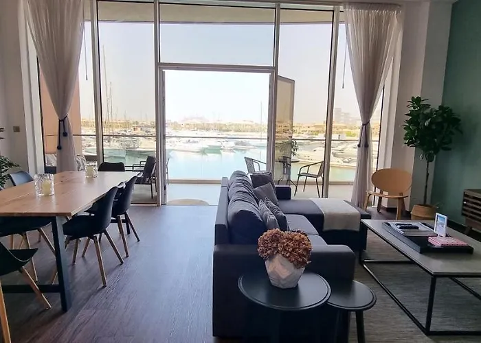 Palm Jumeirah 1Br Luxurious & Gorgeous View